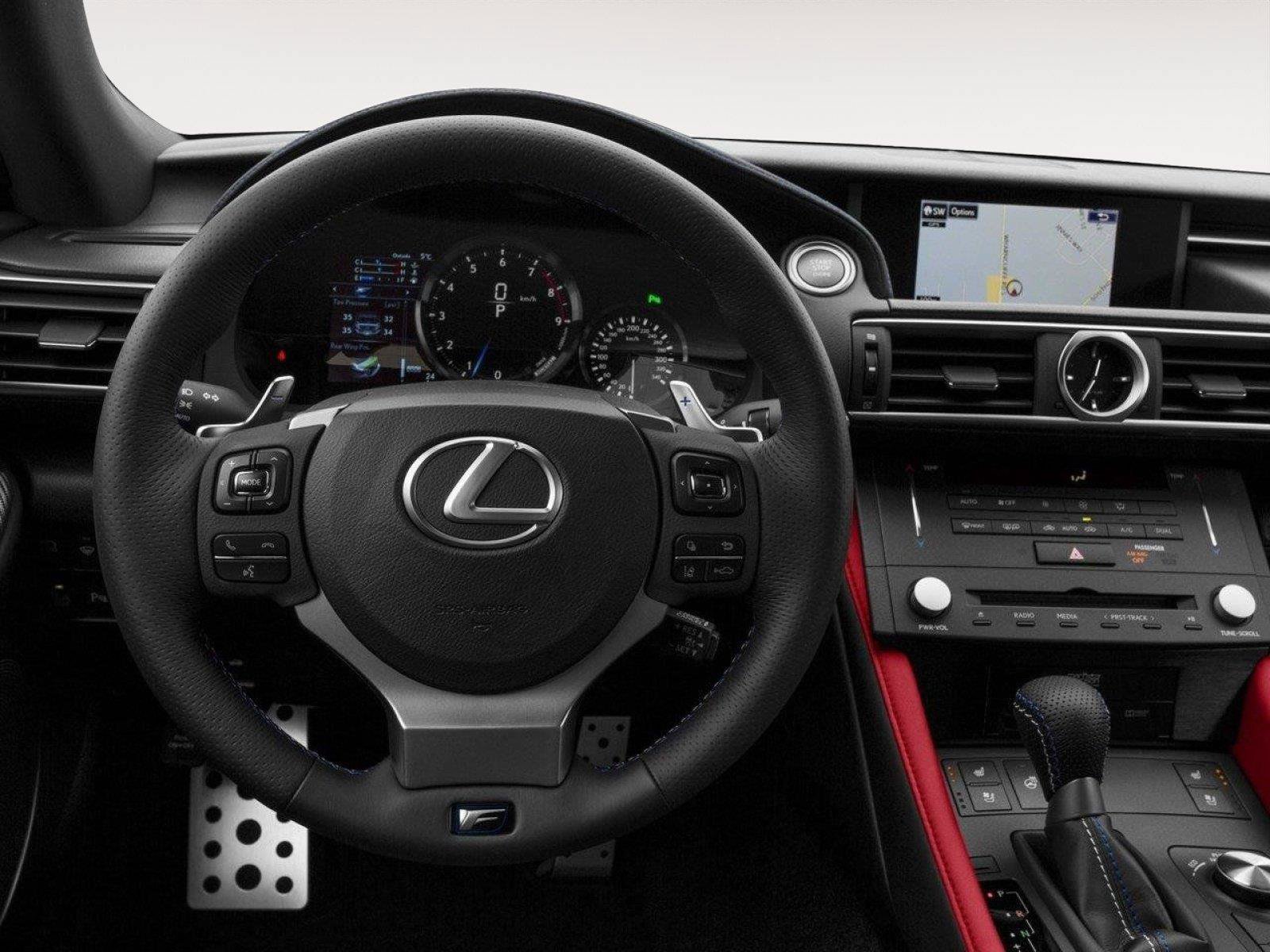 Used 2016 Lexus RC F w/ Premium Package RWD image 4