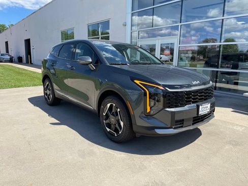 New 2026 Kia Sportage S AWD/4WD image 1