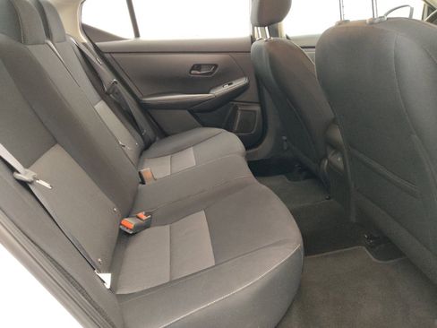 Used 2024 Nissan Sentra SV image 19