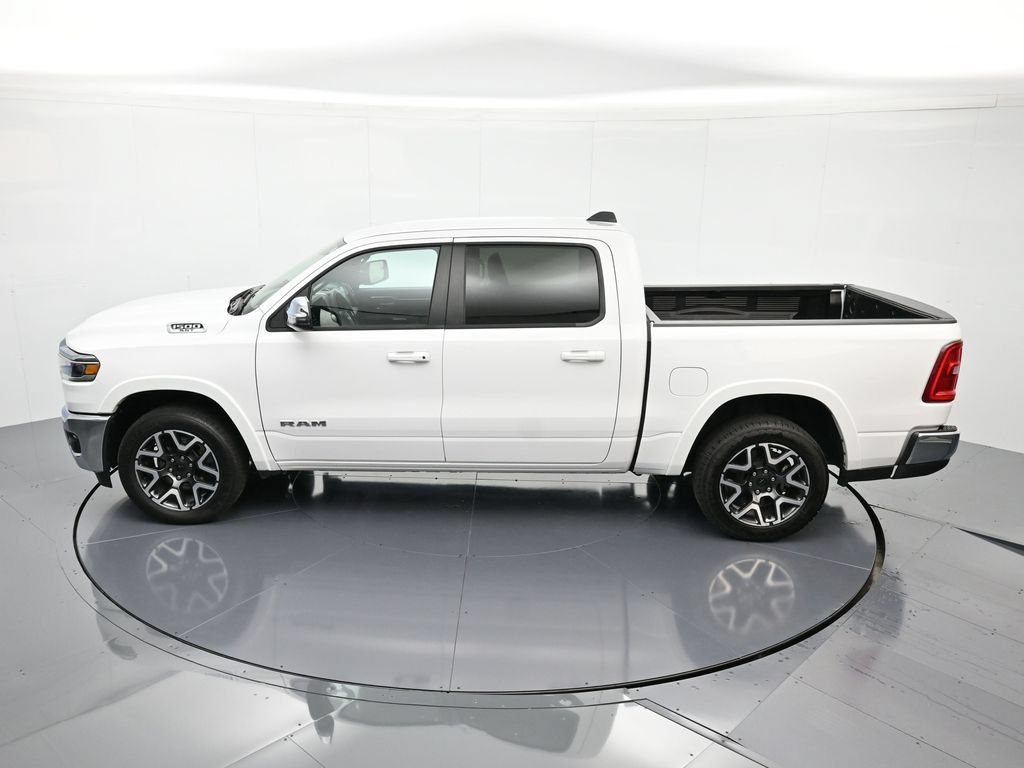 Used 2025 RAM 1500 Laramie AWD/4WD image 39