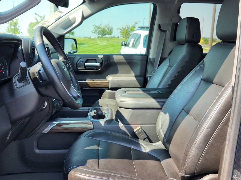 Used 2020 Chevrolet Silverado 1500 LT Trail Boss AWD/4WD image 12