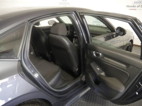 Used 2024 Honda Civic Sport image 8