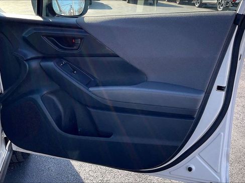 Certified 2025 Subaru Crosstrek 2.0i Premium image 26