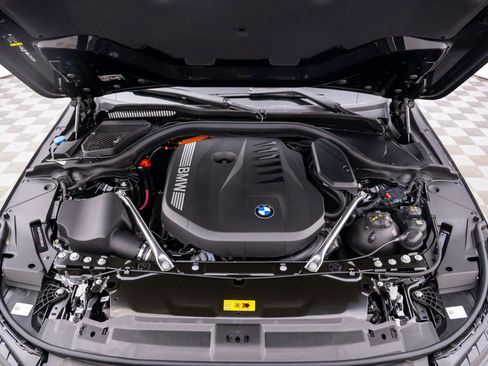 New 2027 BMW 550e xDrive AWD/4WD image 32