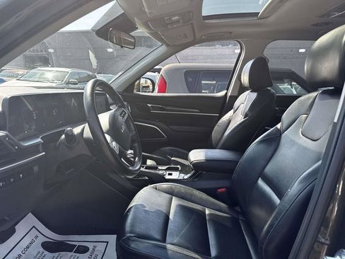Certified 2023 Kia Telluride S w/ S Sunroof Package AWD/4WD image 17