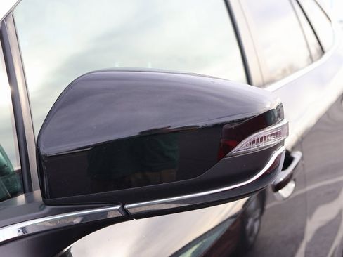 Used 2023 Subaru Outback Limited image 12