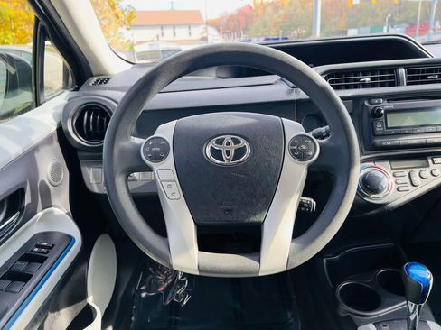 Used 2013 Toyota Prius C Two image 23