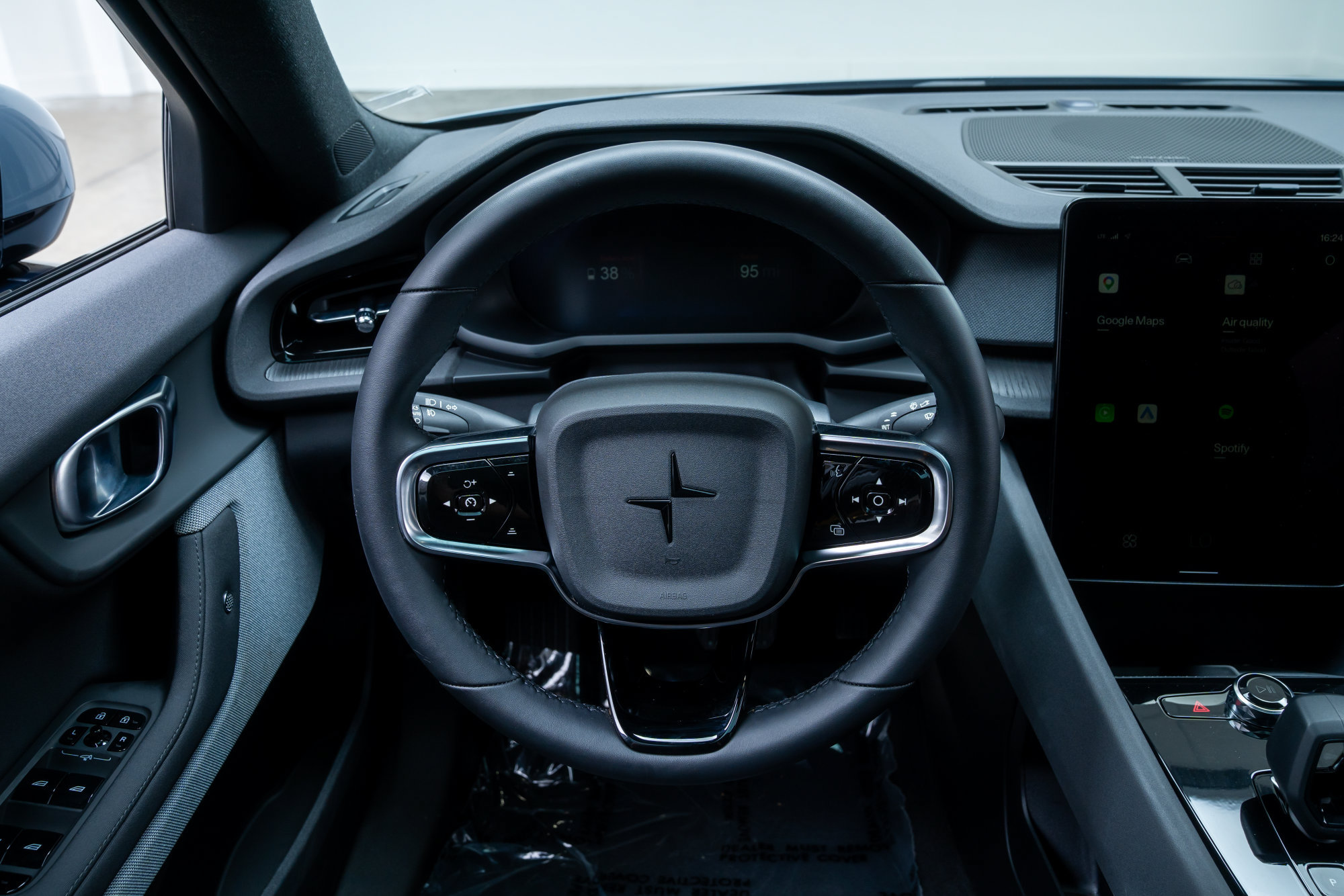 Used 2023 Polestar Polestar 2 w/ Pilot Pack AWD/4WD image 11