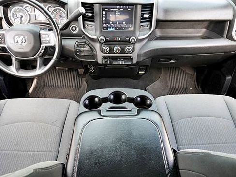 Certified 2022 RAM 2500 Big Horn w/ Cold Weather Group image 22