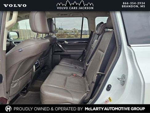 Used 2015 Lexus GX 460 Luxury image 16