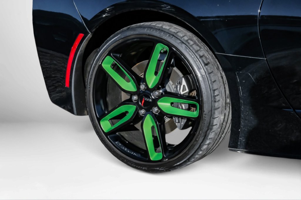Used 2019 Chevrolet Corvette Stingray Coupe w/ 1LT RWD image 46