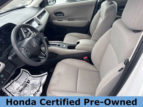 Certified 2018 Honda HR-V LX image 19