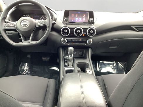 Used 2024 Nissan Sentra S image 16