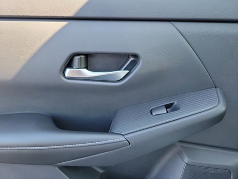 Certified 2022 Nissan Sentra SV w/ All-Weather Package image 12