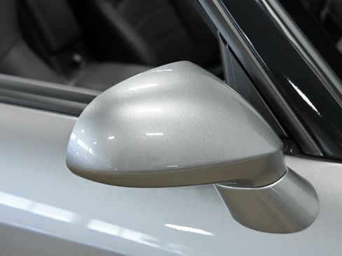 Used 2005 Honda S2000 image 41