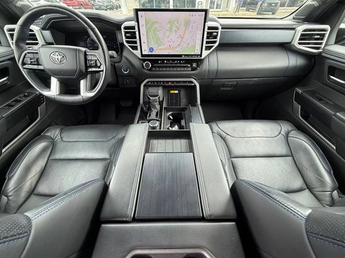 Used 2024 Toyota Sequoia Platinum AWD/4WD image 20