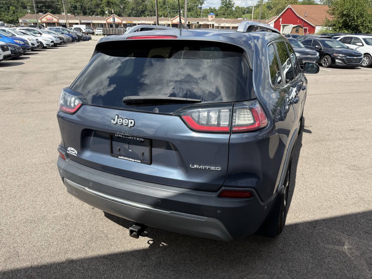 Used 2020 Jeep Cherokee Limited w/ Technology Group FWD image 8