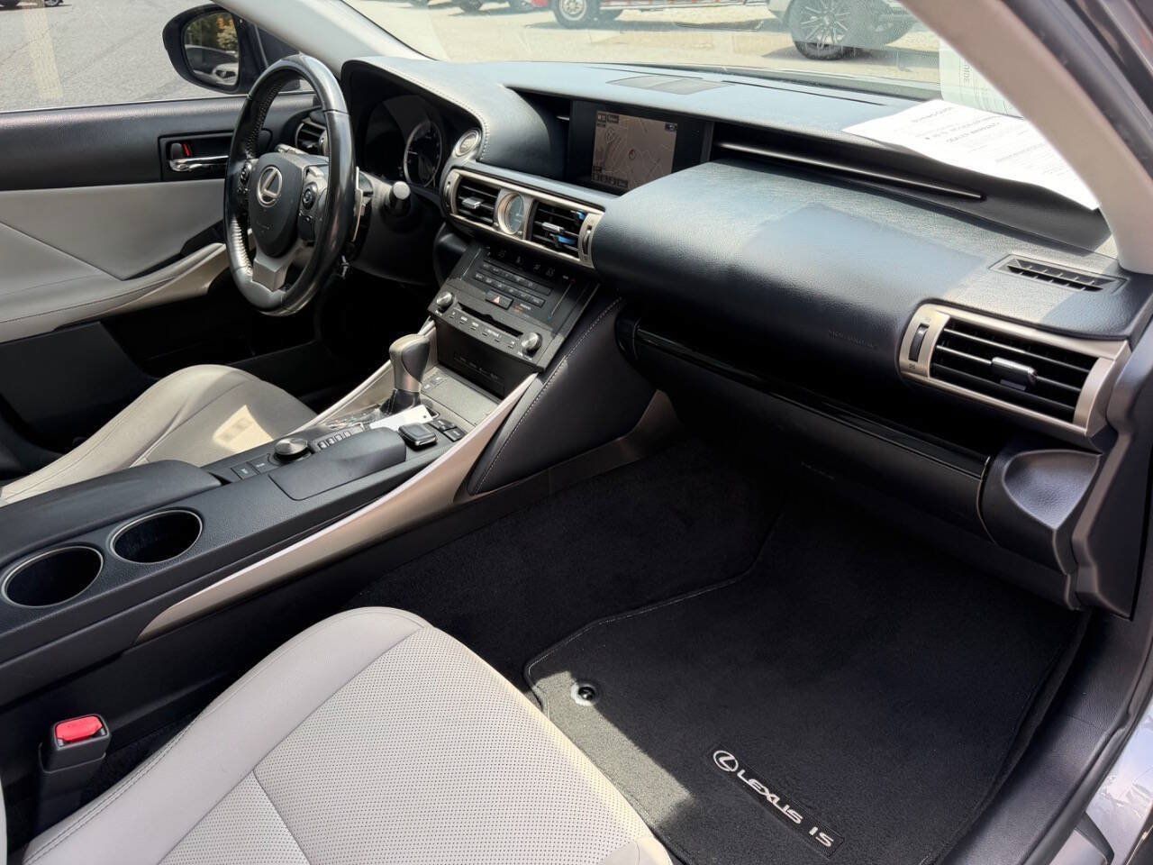 Used 2015 Lexus IS 250 w/ Navigation System Package RWD image 19