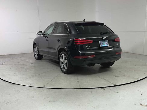 Used 2015 Audi Q3 2.0T Prestige w/ Prestige Package AWD/4WD image 3