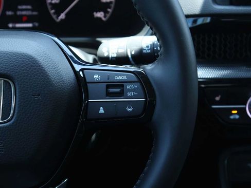 Used 2025 Honda CR-V EX-L image 23
