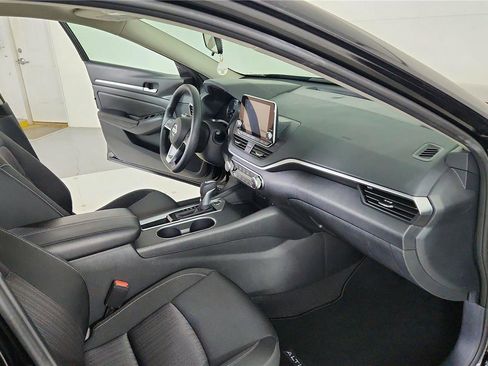 Used 2022 Nissan Altima 2.5 SV image 25