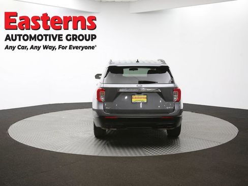 Used 2022 Ford Explorer XLT w/ Equipment Group 202A image 36