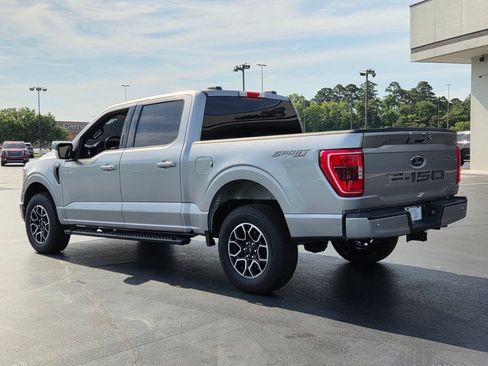 Used 2022 Ford F150 XLT w/ Equipment Group 302A High AWD/4WD image 3