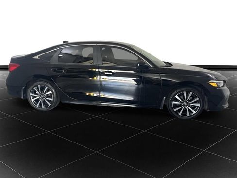 Used 2024 Honda Civic EX image 6