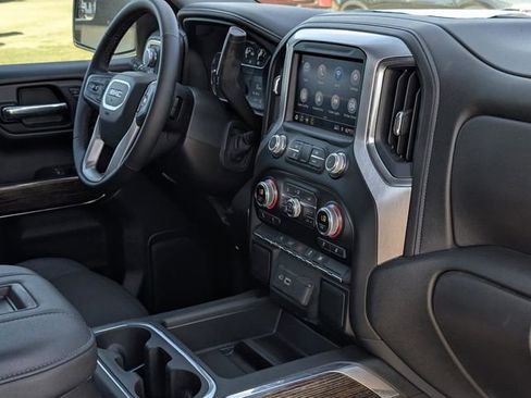 Used 2022 GMC Sierra 1500 Elevation image 35