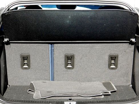 Used 2022 Chevrolet Bolt EUV Premier w/ Sun & Sound Package image 23