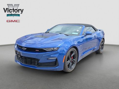 Used 2023 Chevrolet Camaro SS RWD image 3