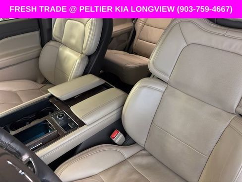 Used 2023 Lincoln Navigator Reserve image 26