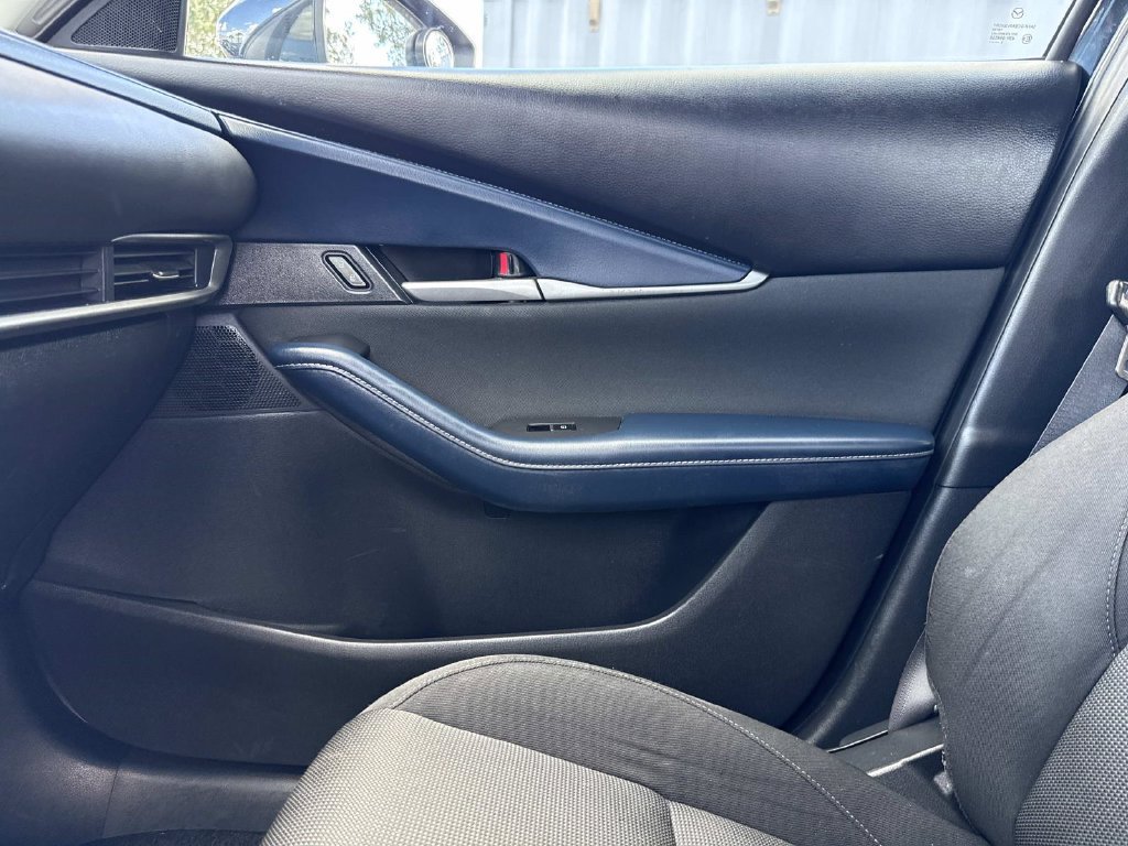 Used 2021 MAZDA CX-30 FWD 2.5 S image 26