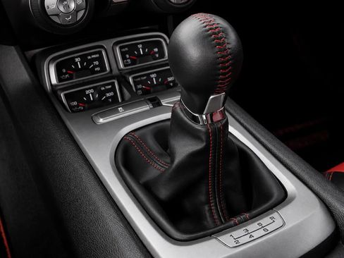Used 2010 Chevrolet Camaro SS w/ LPO, Ground Effects Package RWD image 18