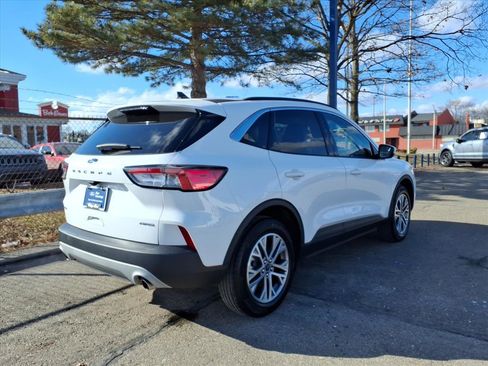 Used 2022 Ford Escape SEL image 6