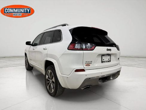 Used 2019 Jeep Cherokee Overland w/ Technology Group AWD/4WD image 5
