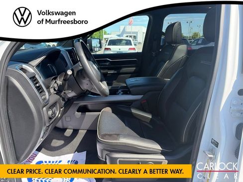 Used 2024 RAM 1500 Laramie AWD/4WD image 15