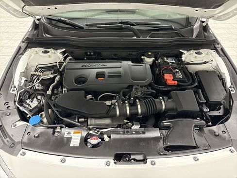 Used 2022 Honda Accord Touring image 31
