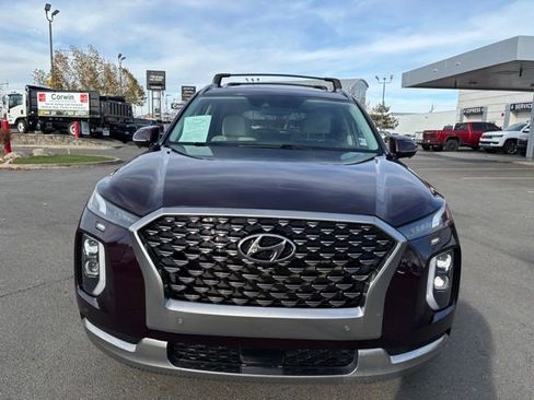 Used 2022 Hyundai Palisade Calligraphy image 3