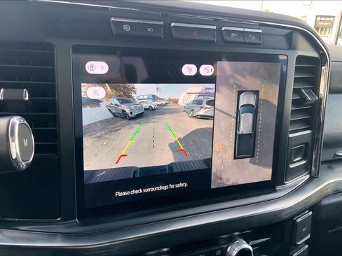 Used 2023 Ford F350 Lariat w/ Chrome Package image 20