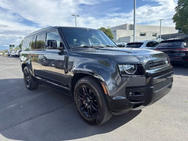 Used 2023 Land Rover Defender 130 X AWD/4WD image 8