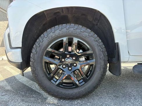 Used 2022 Chevrolet Silverado 1500 Custom w/ Rally Edition AWD/4WD image 24