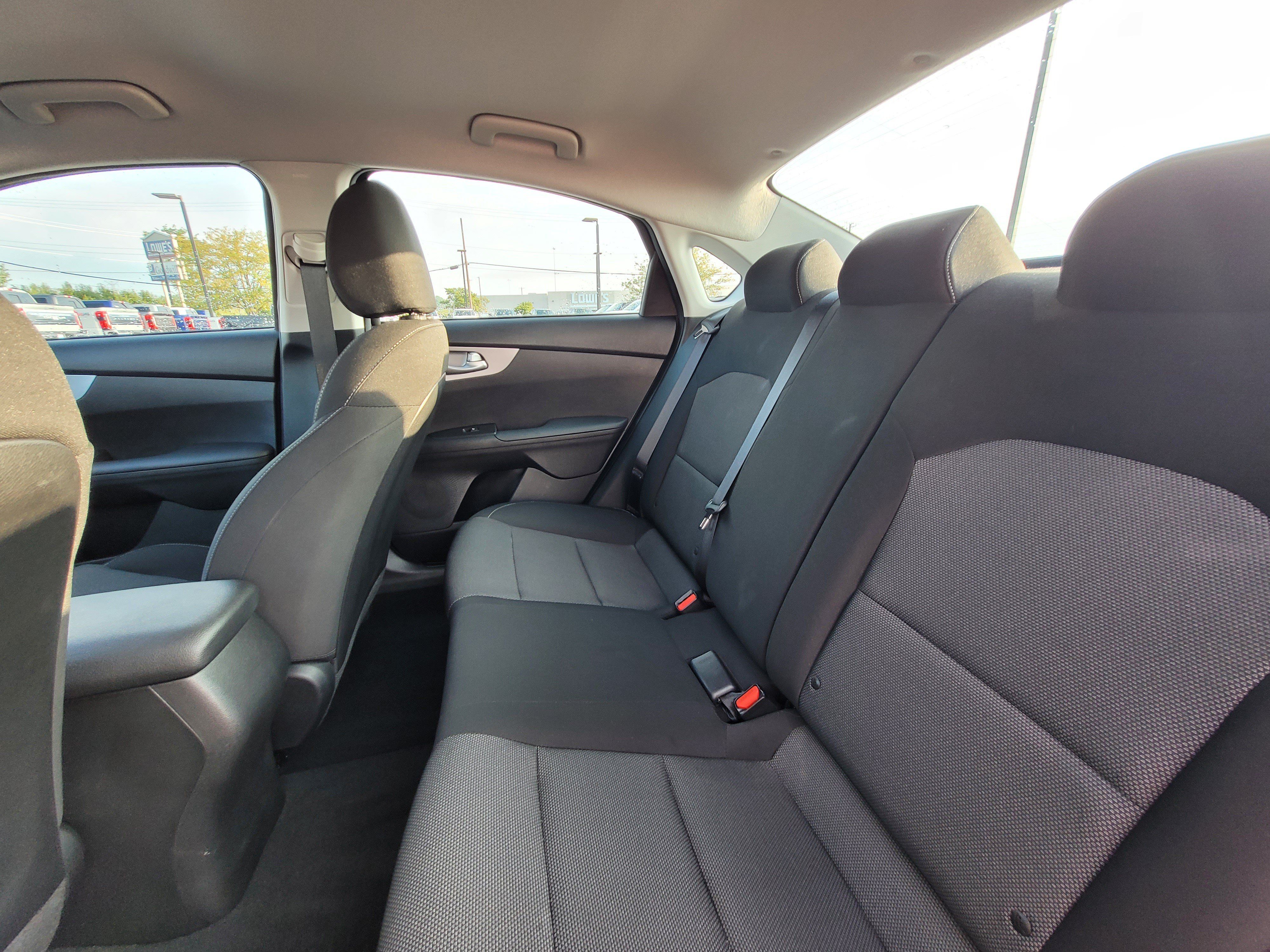 Used 2023 Kia Forte LXS FWD image 16