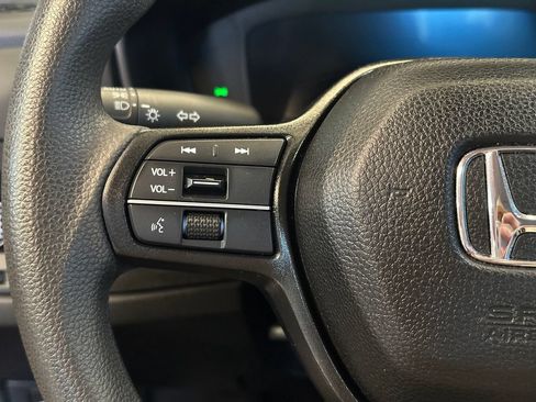 Used 2024 Honda Accord EX image 11