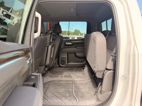 Used 2025 Chevrolet Silverado 1500 LT w/ Convenience Package II AWD/4WD image 14
