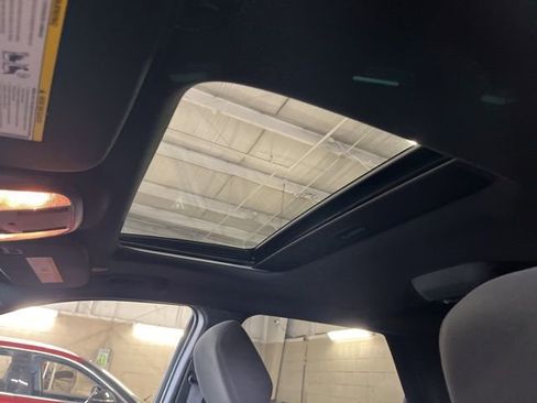 Used 2024 Dodge Durango SXT image 10