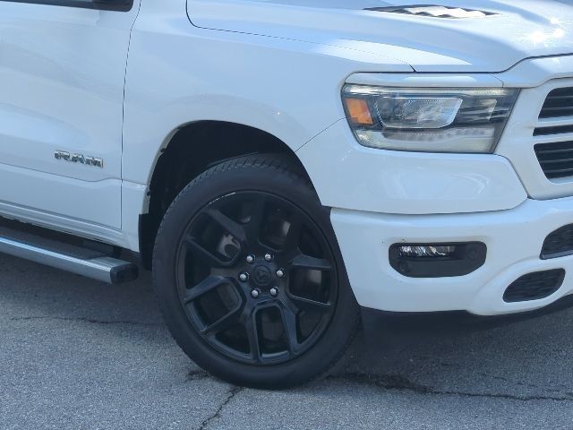 Used 2023 RAM 1500 Laramie AWD/4WD image 2