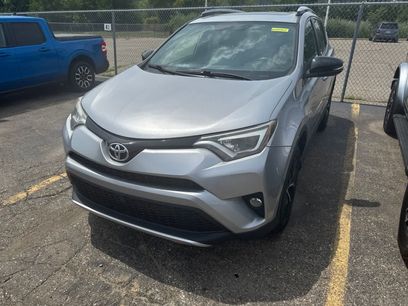 Used 2016 Toyota RAV4 SE