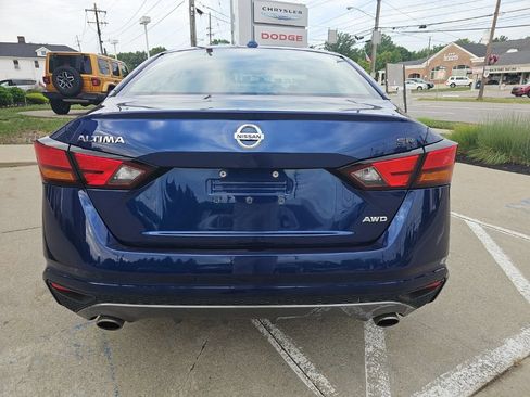 Used 2019 Nissan Altima 2.5 SR w/ SR Premium Package AWD/4WD image 15