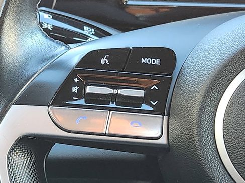 Certified 2022 Hyundai Elantra SEL w/ Convenience Package image 15